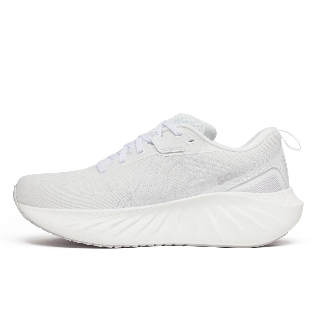 Saucony Womens Triumph 22 - White - Neutral - SS25