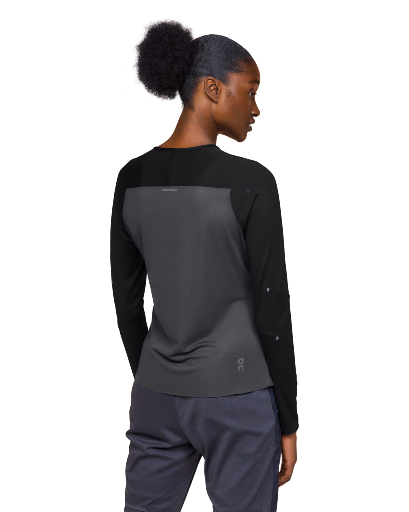 ON Women's Performance Long T - Black/ Eclipse